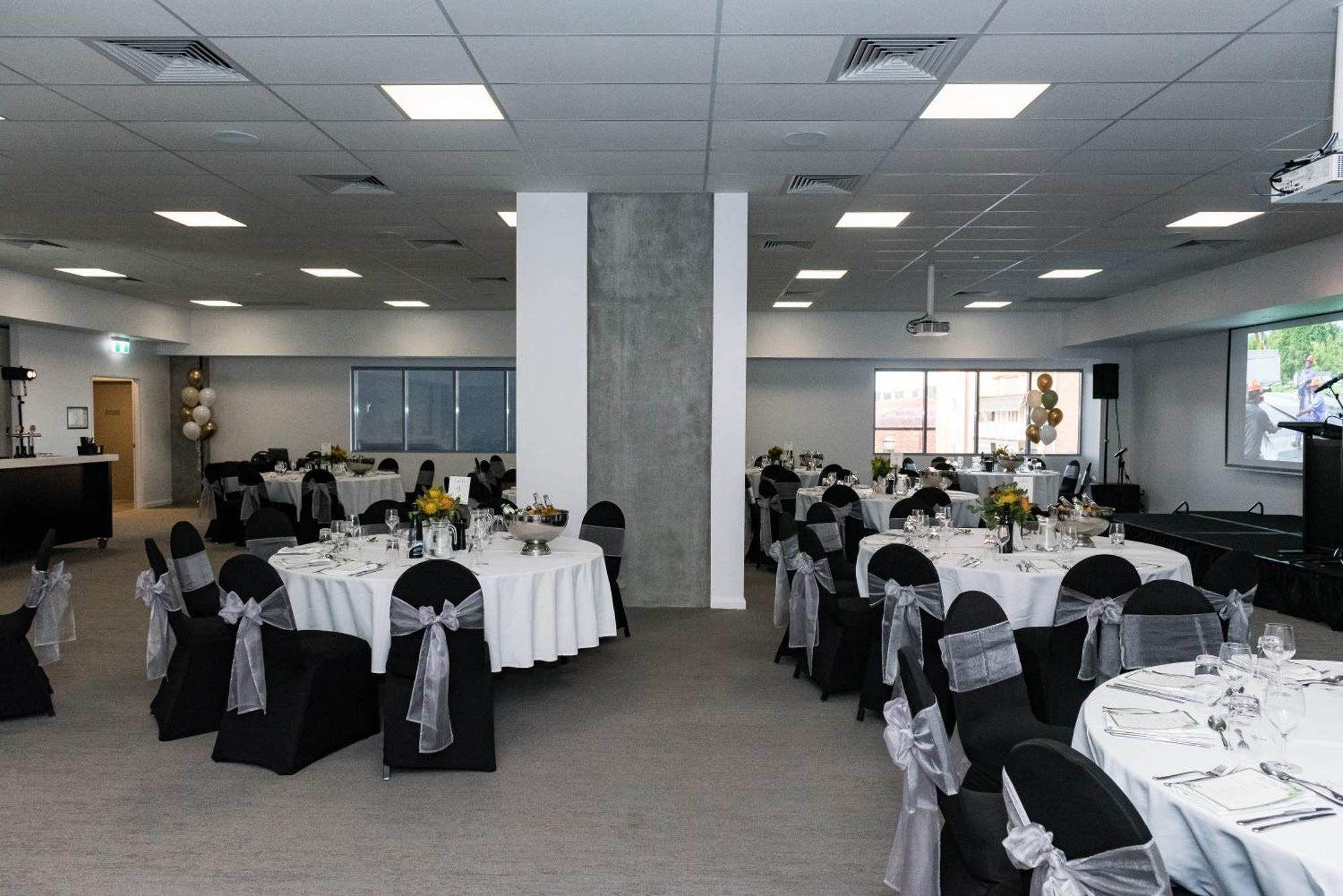 Oaks Toowoomba Hotel Екстериор снимка